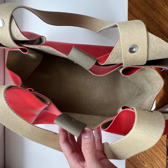 Vegan Red Origami Shoulder Bag handmade in Paris (NEW without Tags) - Picture 5 of 5